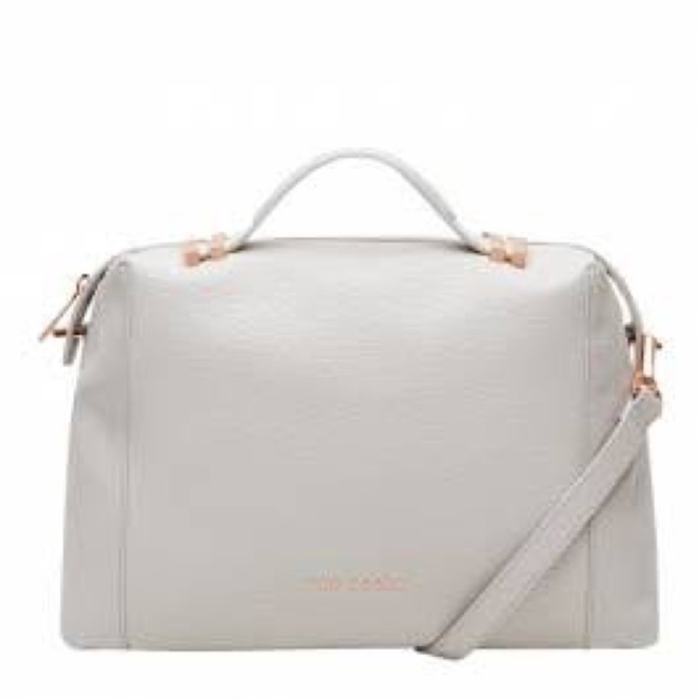 Elegant White Handbag
